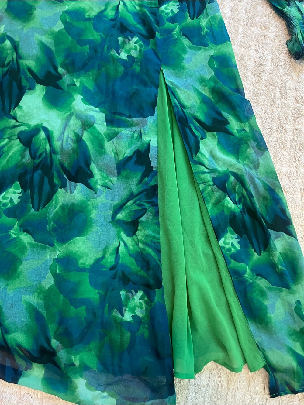 NWOT - RUNAWAY the Label Karma Green Floral Miltiway Maxi Dress with Side Slit - Picture 9 of 10